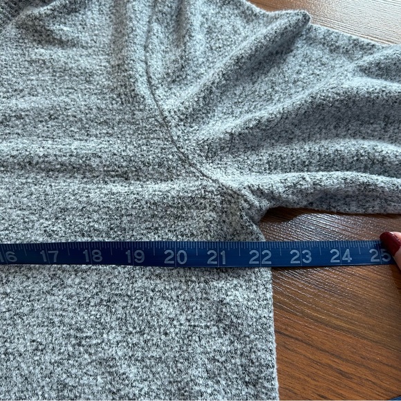 Lucky Brand Sweater Tunic V Neck Long Sleeves Pullover Heather Gray Size Large - Picture 4 of 7